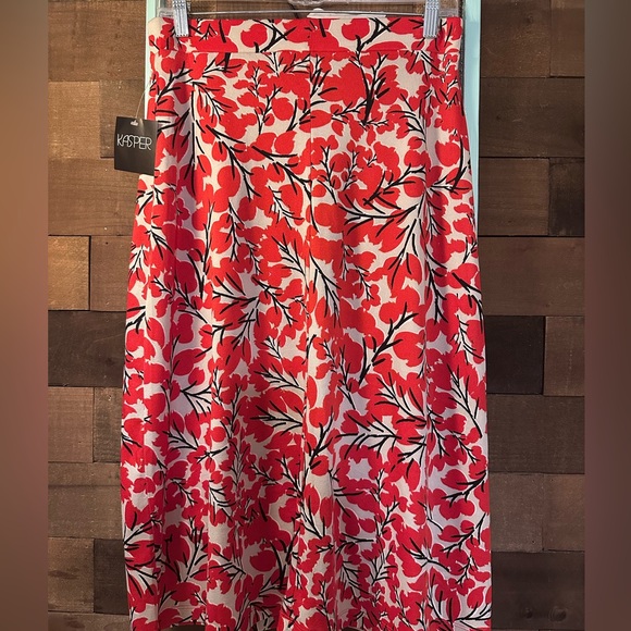 Kasper Dresses & Skirts - NWT Kasper Women's Red Floral A-Line Skirt
